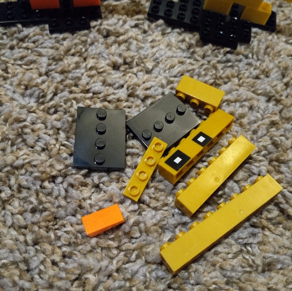 Five Nights At Freddy's HTF 8 Bit Characters - Picture 4 of 7